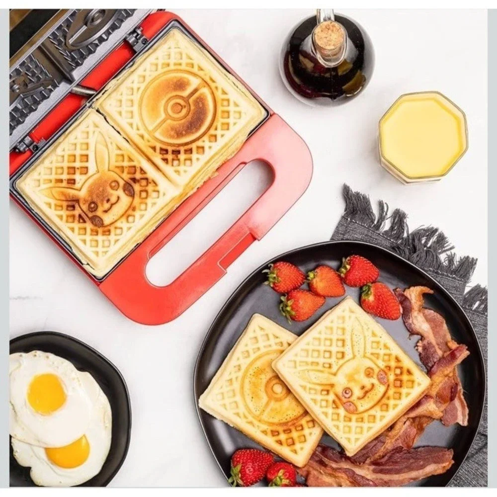 Uncanny Brands Pokemon Pikachu‎ Waffle Maker